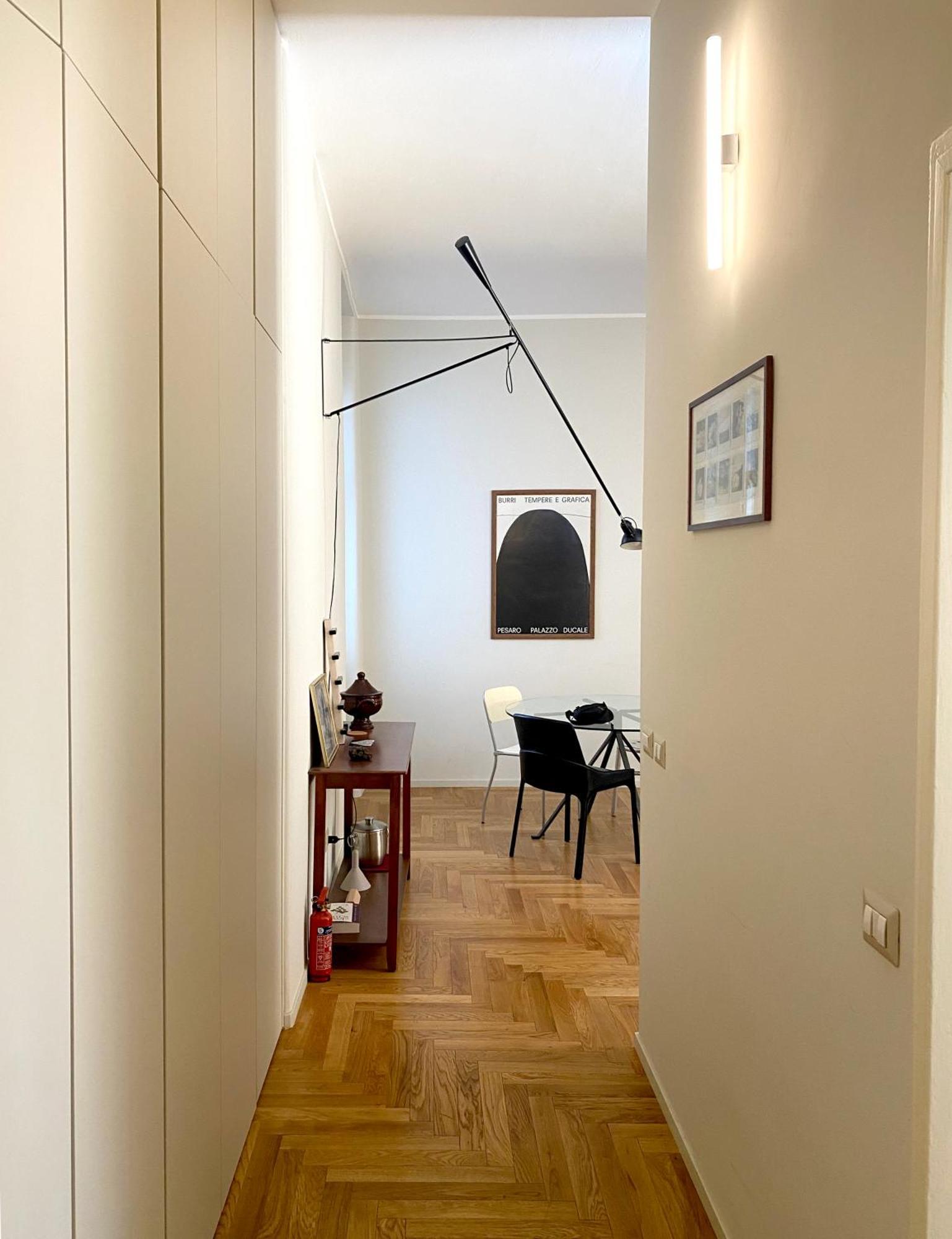 Kibilu - Via Braga - Stazione Milaan